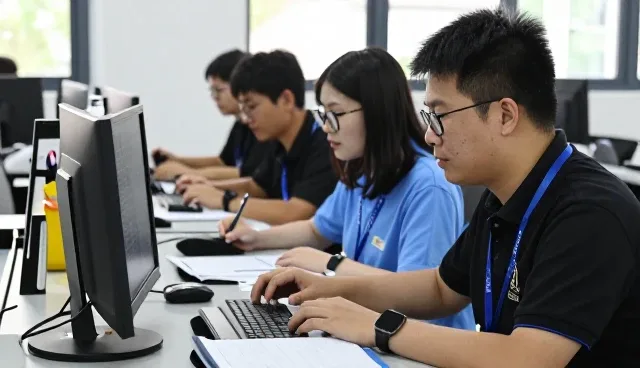 昆明康辉源丰旅行社有限公司提供专业团队相关解决方案